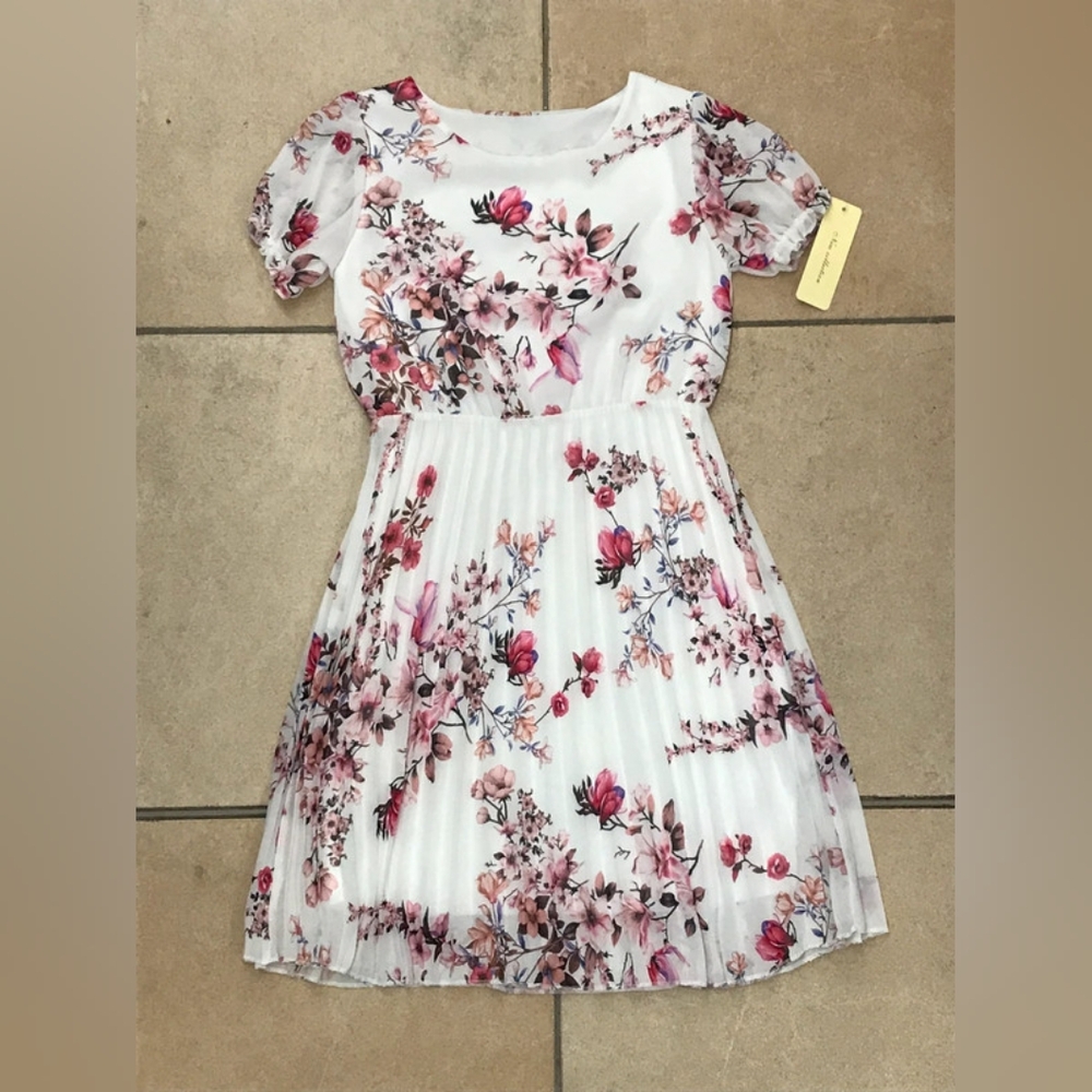 Pink and White Puff Sleeve Sundress with Peter Pan Collar